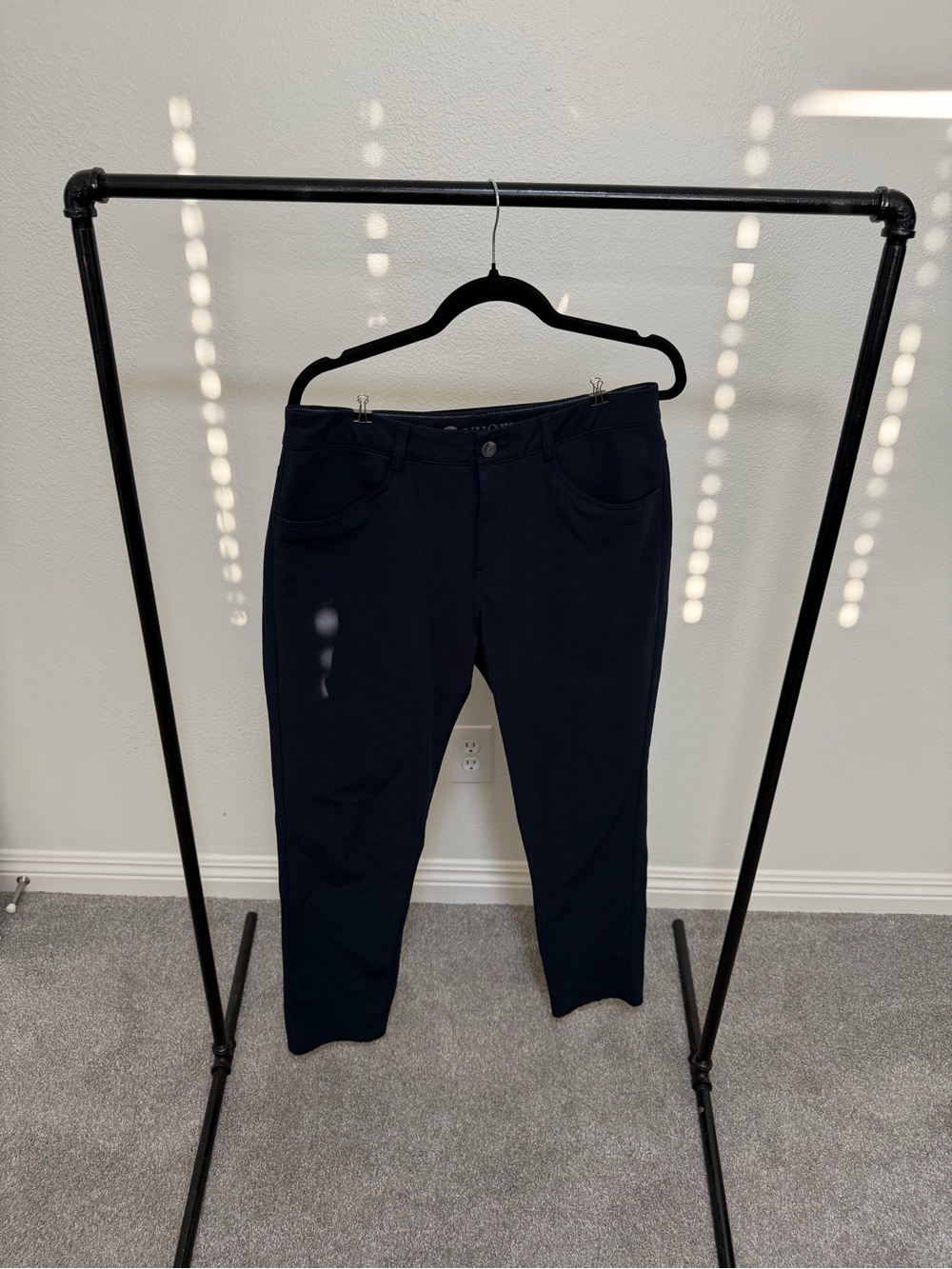 Vuori Men's Navy Stretch Chinos